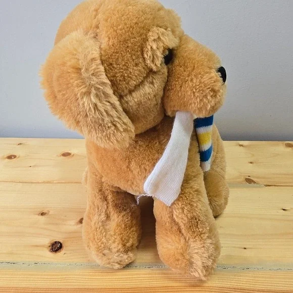 Vintage Dakin Soft Classics Yellow Lab Puppy Plush Dog with Sock 1980s - Picture 3 of 12